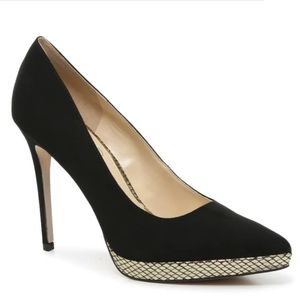 Jessica Simpson JP Analista Pump